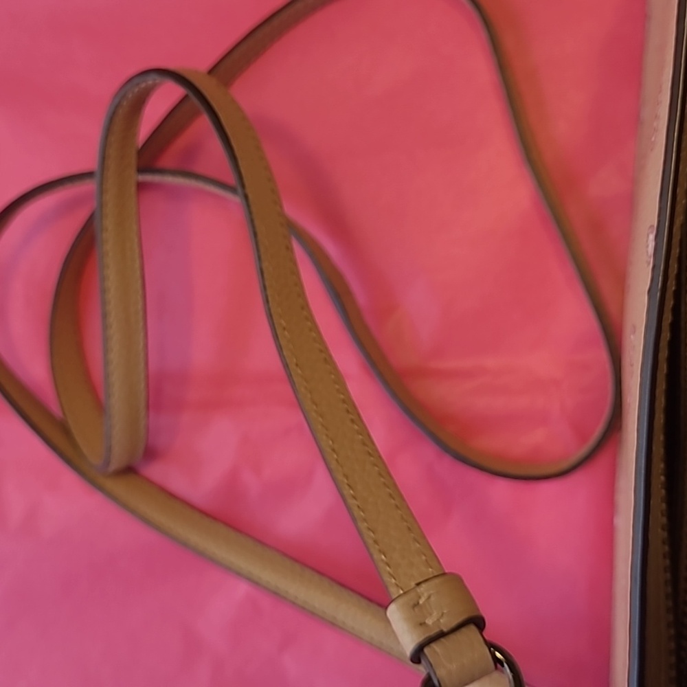 Coach Western Heart Beige Heart Pattern Crossbody And Bonus Card Holder Keychain - Picture 3 of 16